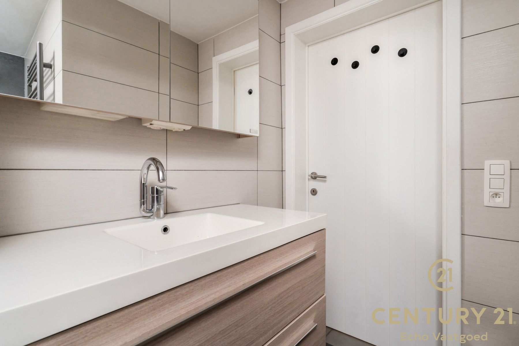 Charmante ruime en instapklare woning met zonnige tuin foto 11
