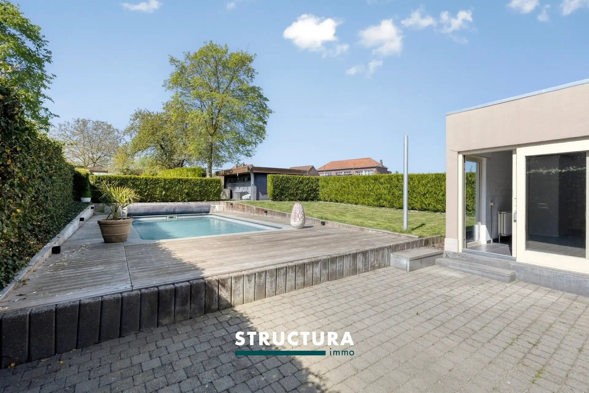Woning met zwembad  foto 21