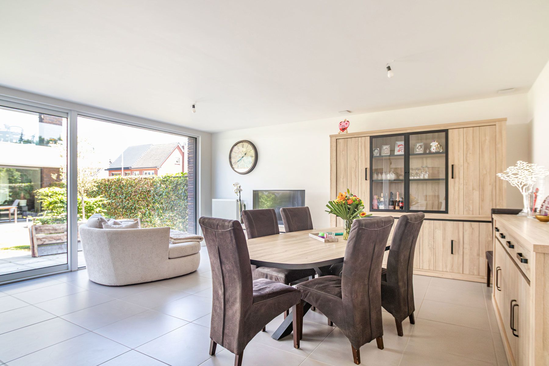 Gelijkvloers wonen in stijl: 128m², 3 slpks, 2 badk + tuin foto 10