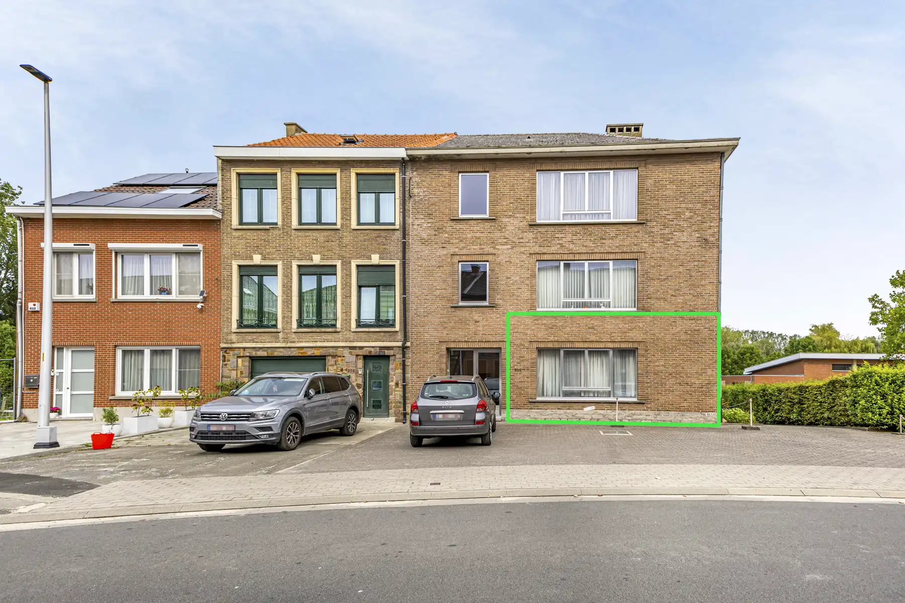 Gelijkvloers-appartement met tuin en garage foto 2