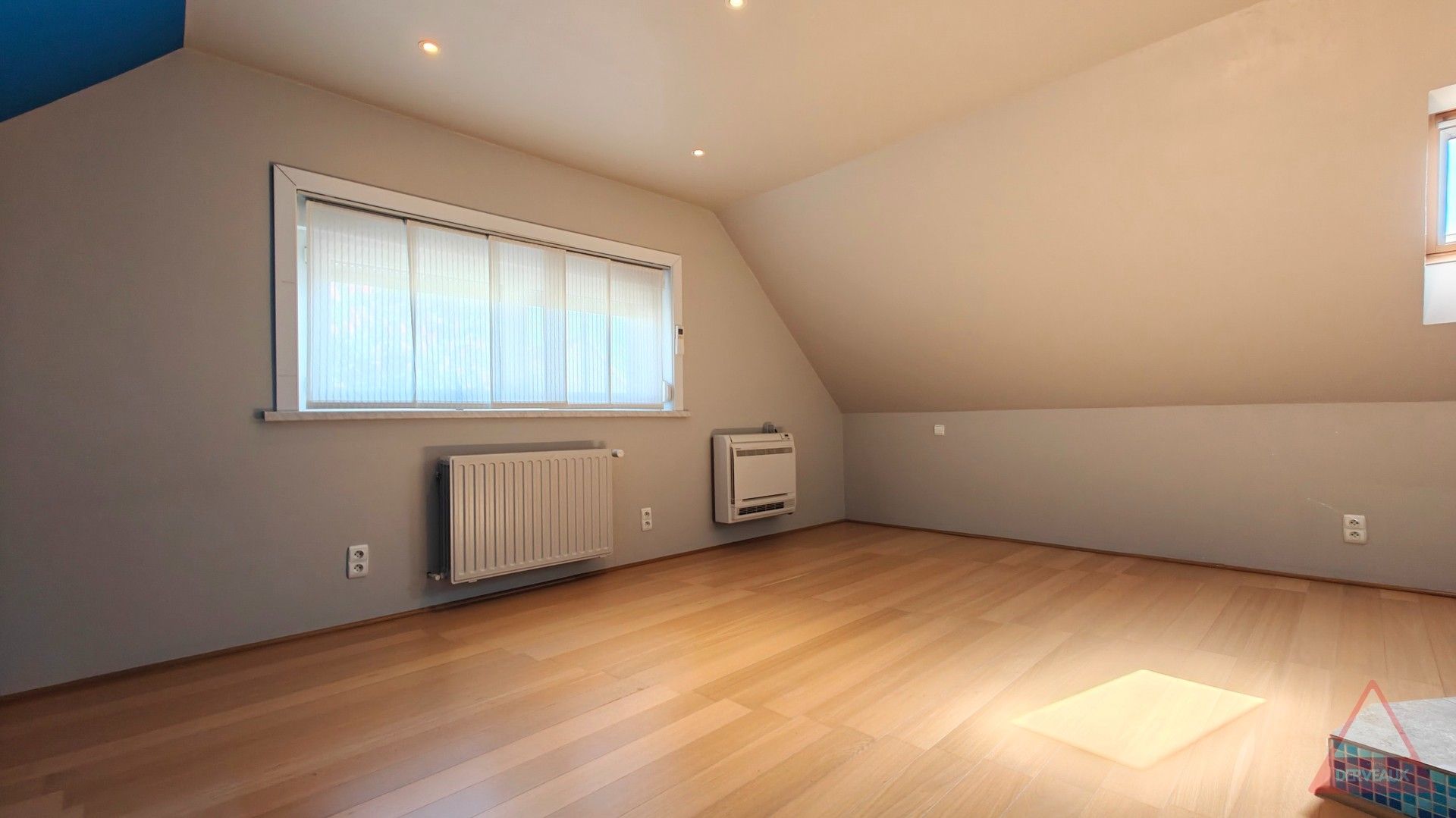 Menen - Halfopen instapklare woning foto 14