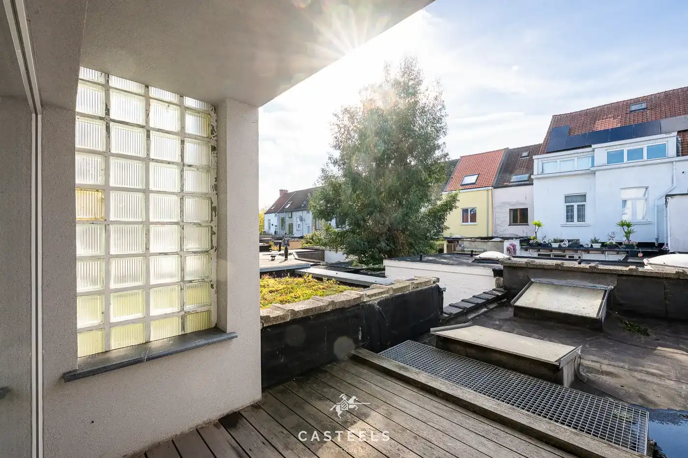 Opbrengsteigendom: 2 app. (EPC B) + garage/magazijn foto 17
