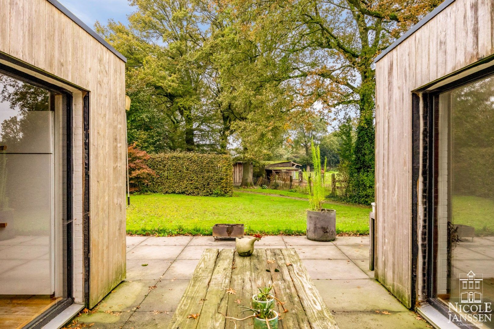 Moderne gezinswoning met mooi terras en vrij uitzicht aan voor- en achterzijde foto 35