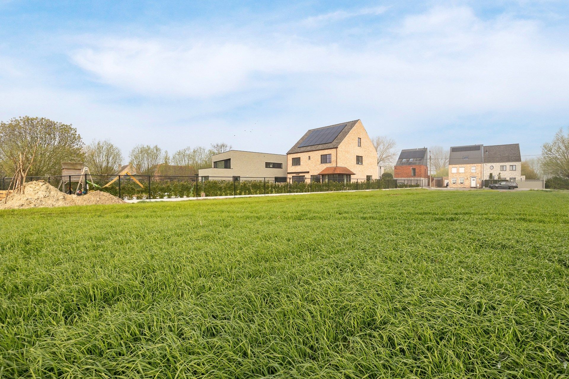 Unieke goed gelegen bouwgrond met open zicht foto 7