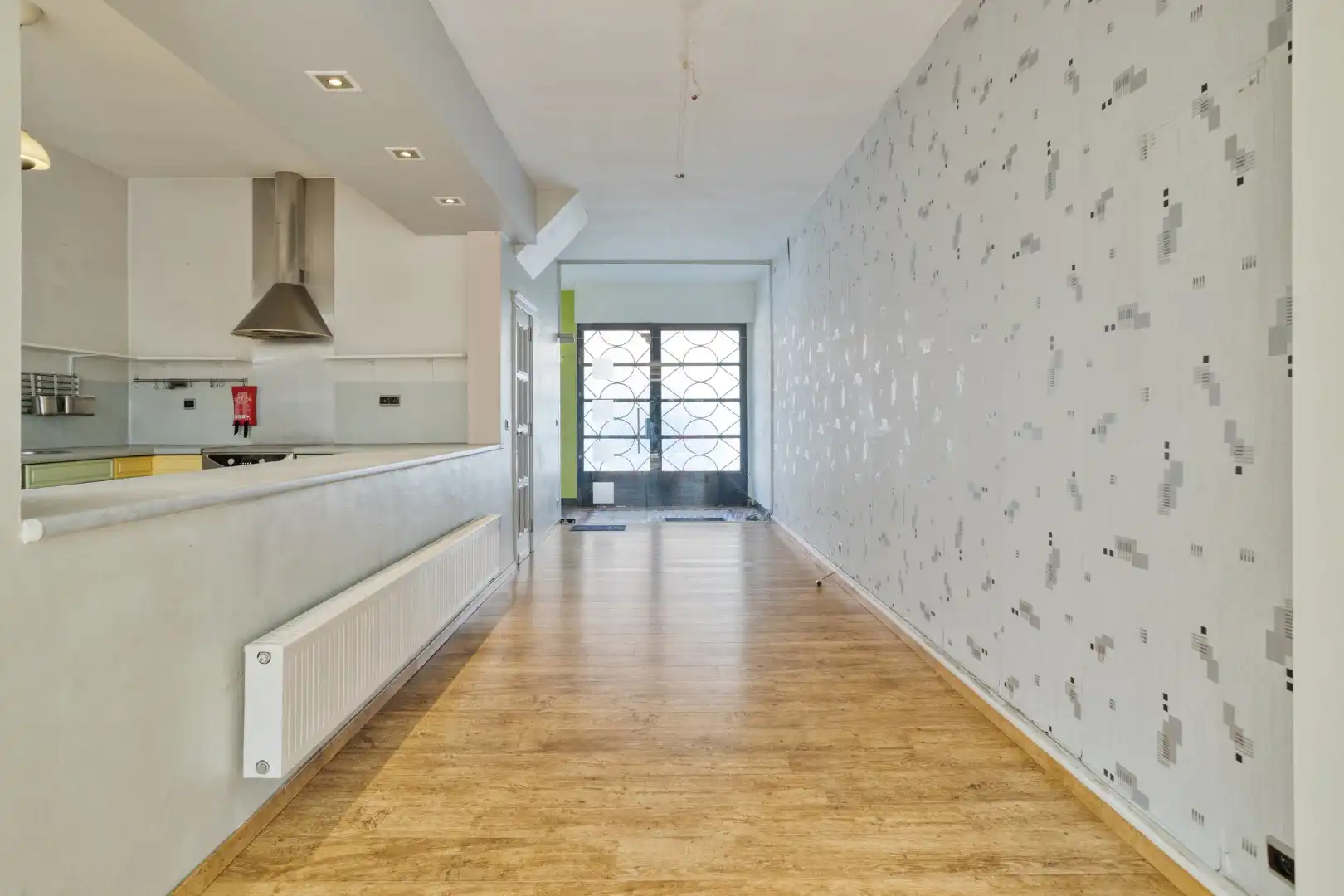 Centraal gelegen ruime woning met 4 slaapkamers en tuin te Tienen - EPC 222Kwh/m² foto 6