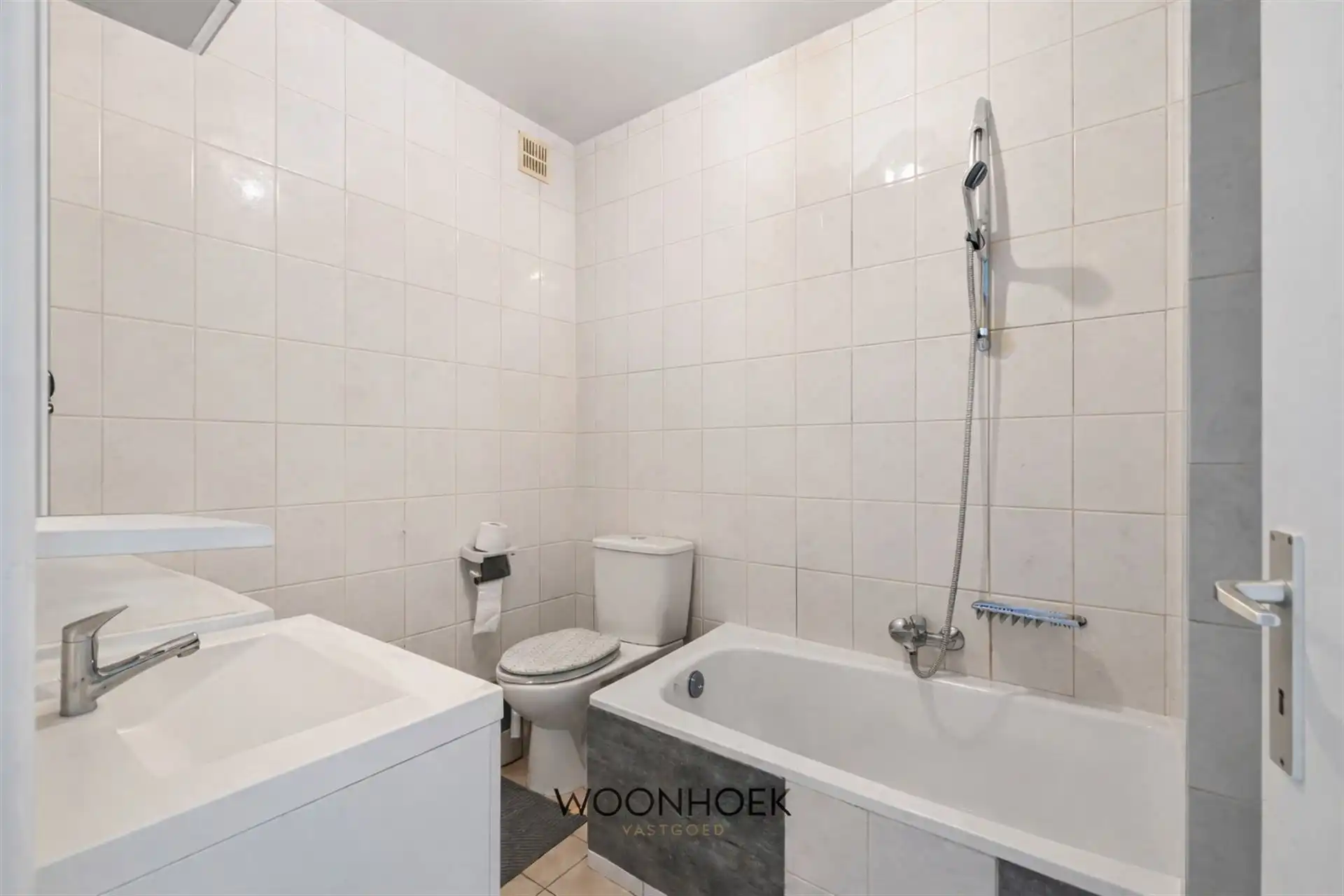 2-slpk appartement op een toplocatie in centrum te Temse foto 3