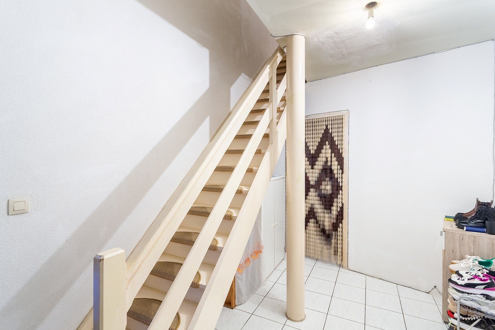 Handelspand met duplex appartement en garage op toplocatie foto 13