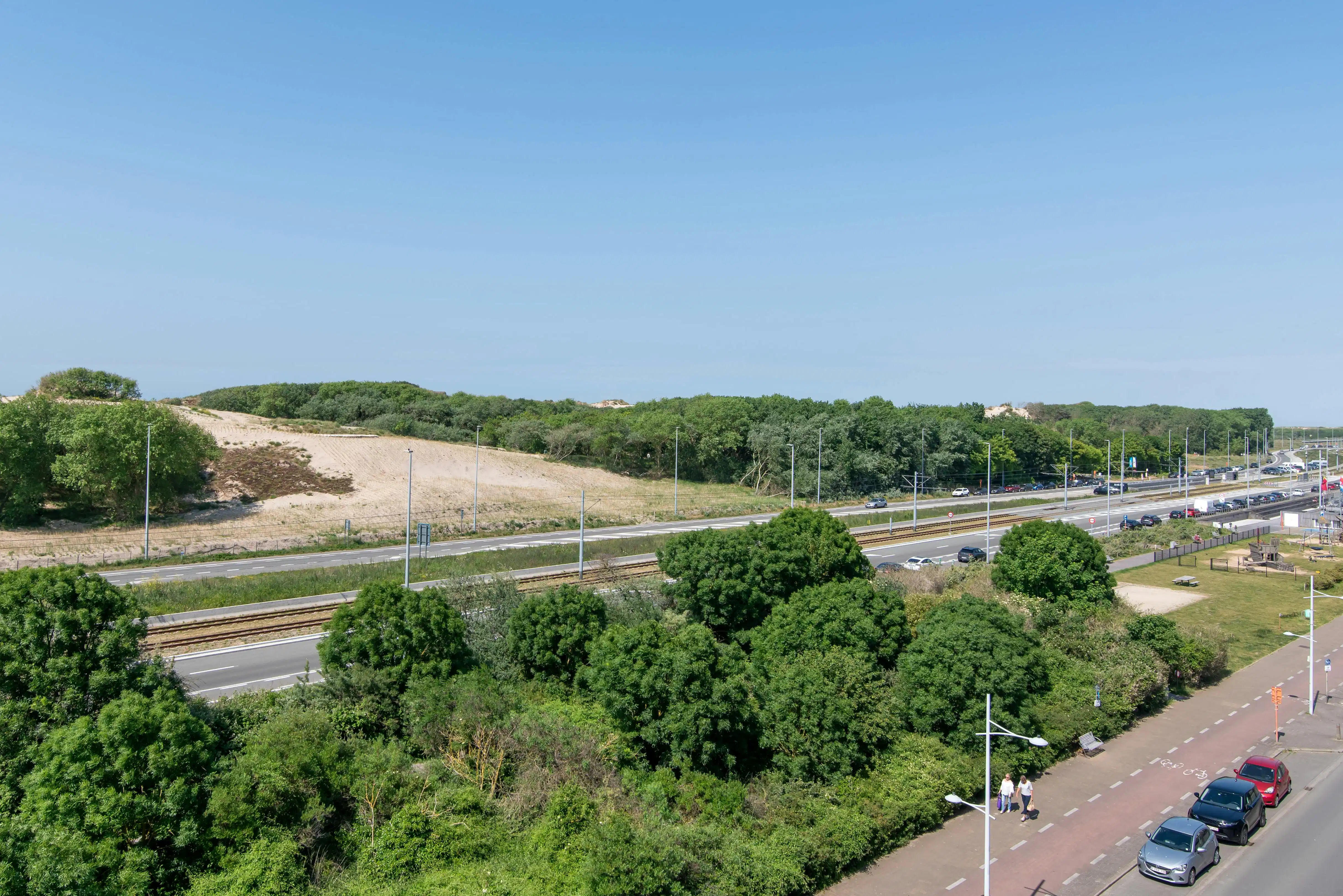 Exclusief penthouse te Bredene met duinen- en zeezicht foto 27