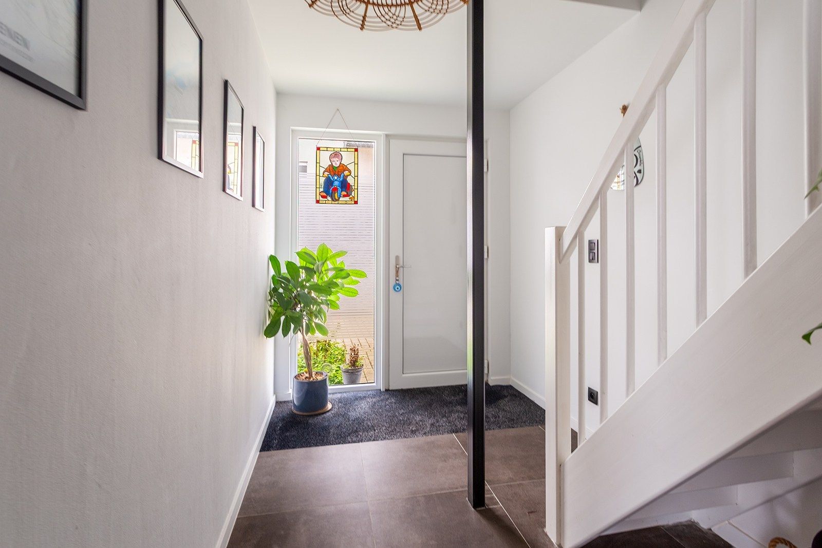 Prachtige gemeubelde woning met tuin foto 17