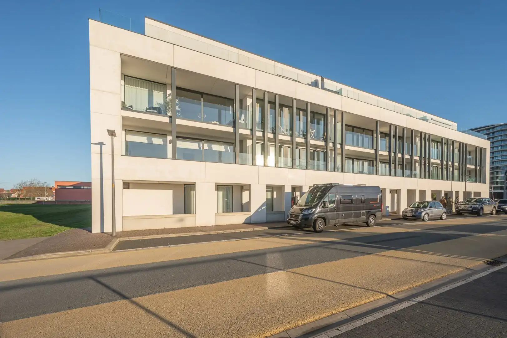 Mooi instapklaar appartement in Duinenwater nabij het Keith Haringplein foto {{pictureIndex}}