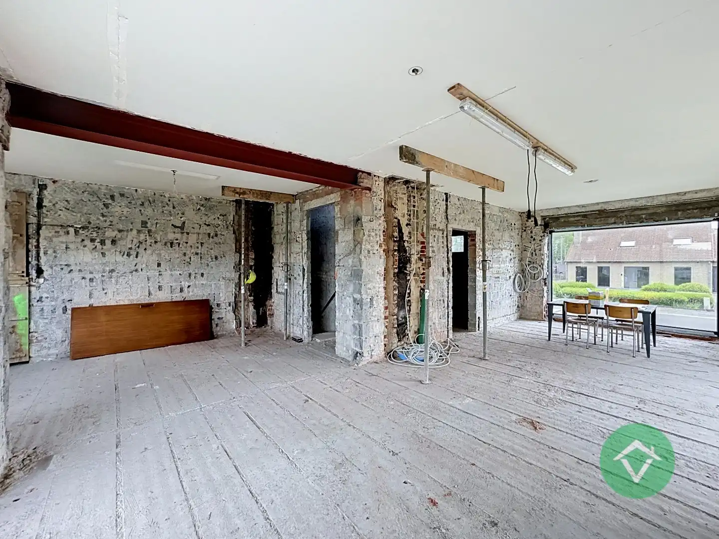 Alleenstaande statige woning met tuin te Veldegem foto 3