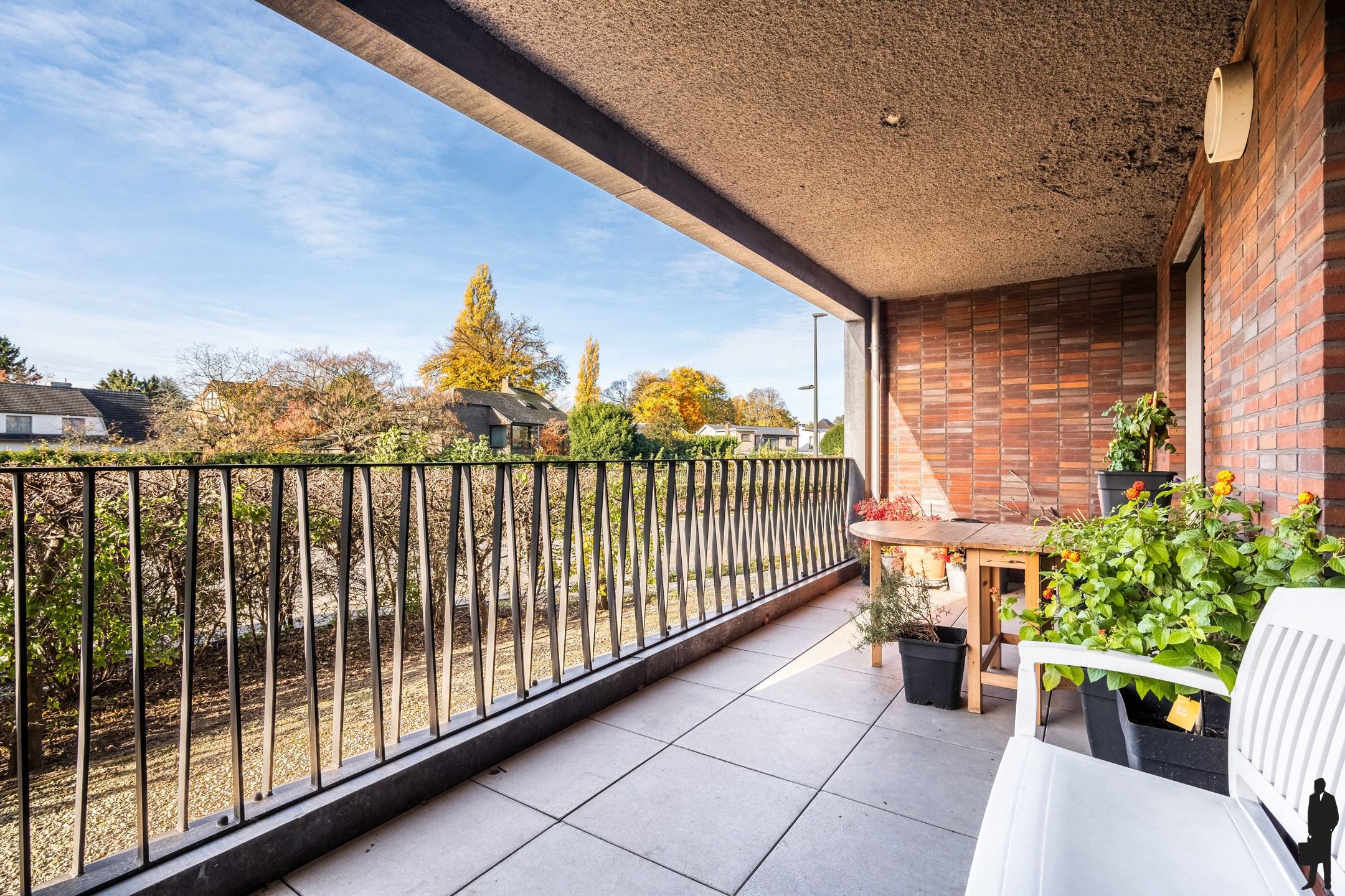 Modern gelijkvloers appartement met ruim terras  foto 2