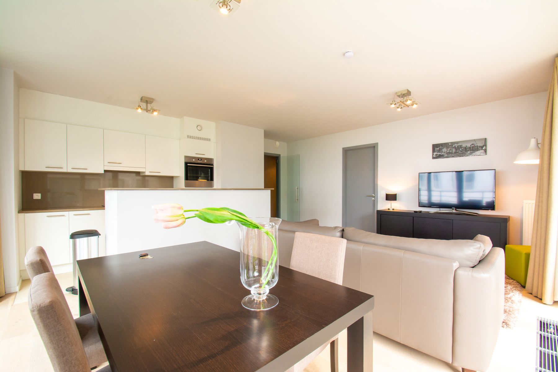 LICHTRIJK - Prachtig gem. app. 2k. met TERRAS - (NAVO area) foto 5