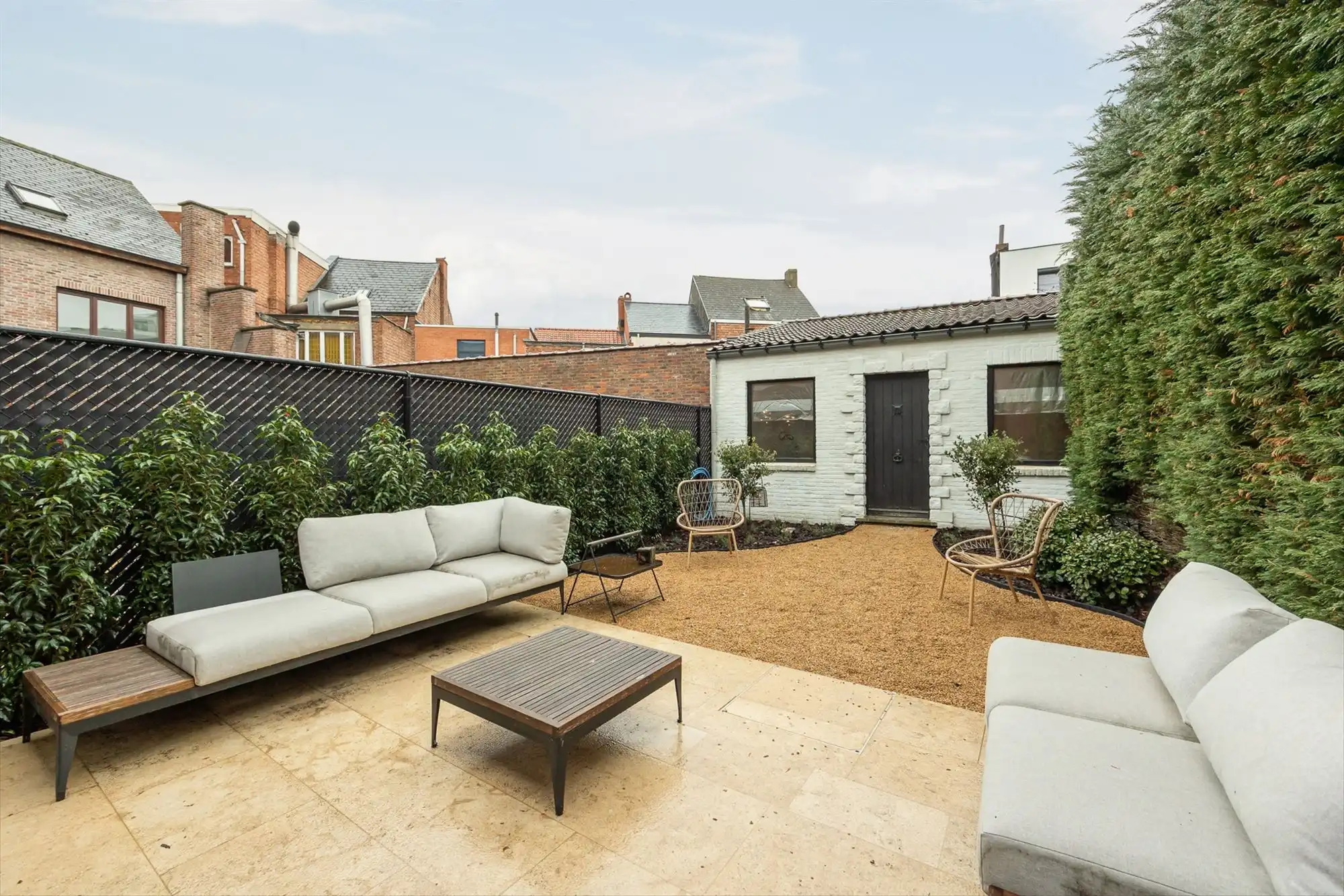 Nieuwbouwwoning met vier slaapkamers en tuin foto 25