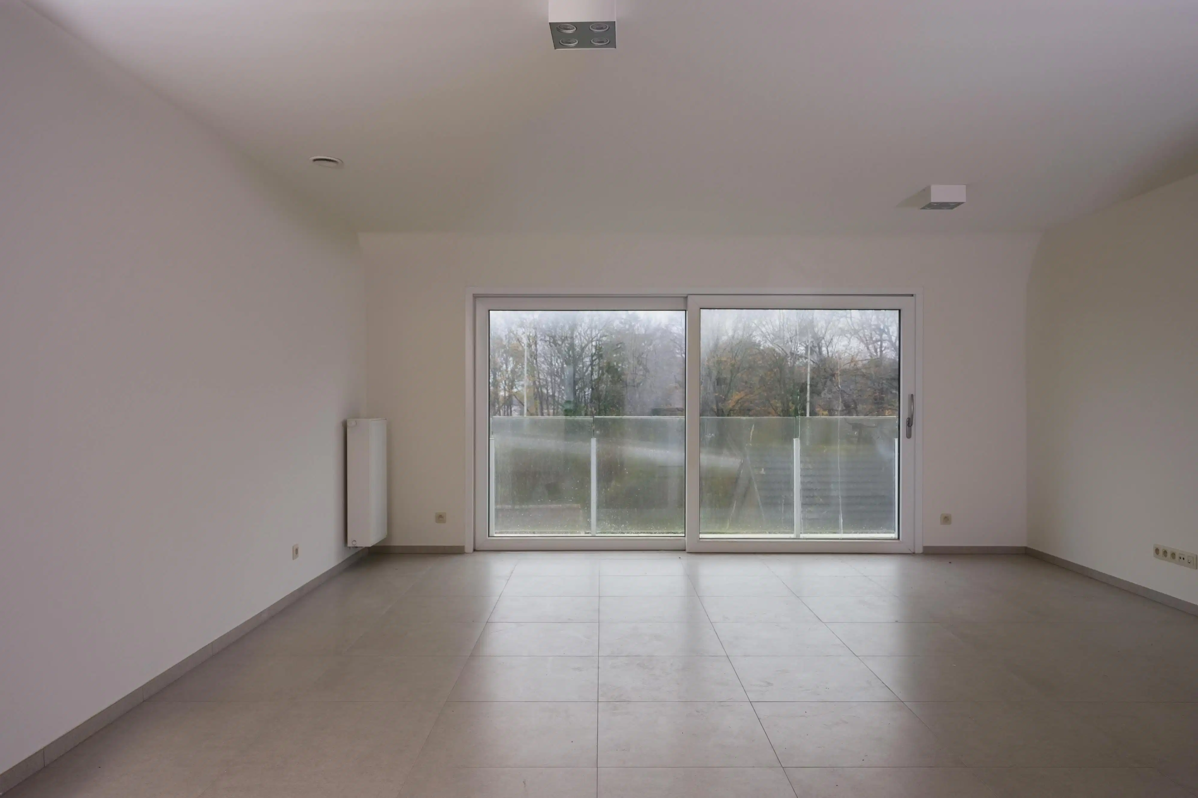 Assistentieappartement met 2 slaapkamers te Beernem foto 2