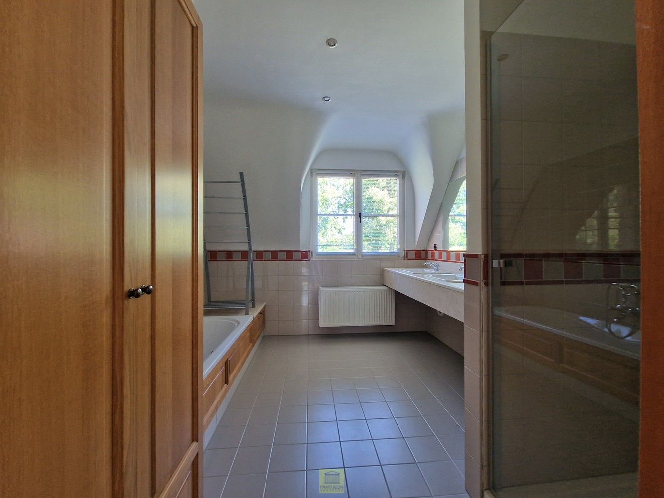 Exclusieve villa te huur in Moorsel (Aalst) – Ruimte, comfort en klasse in een unieke omgeving foto 20