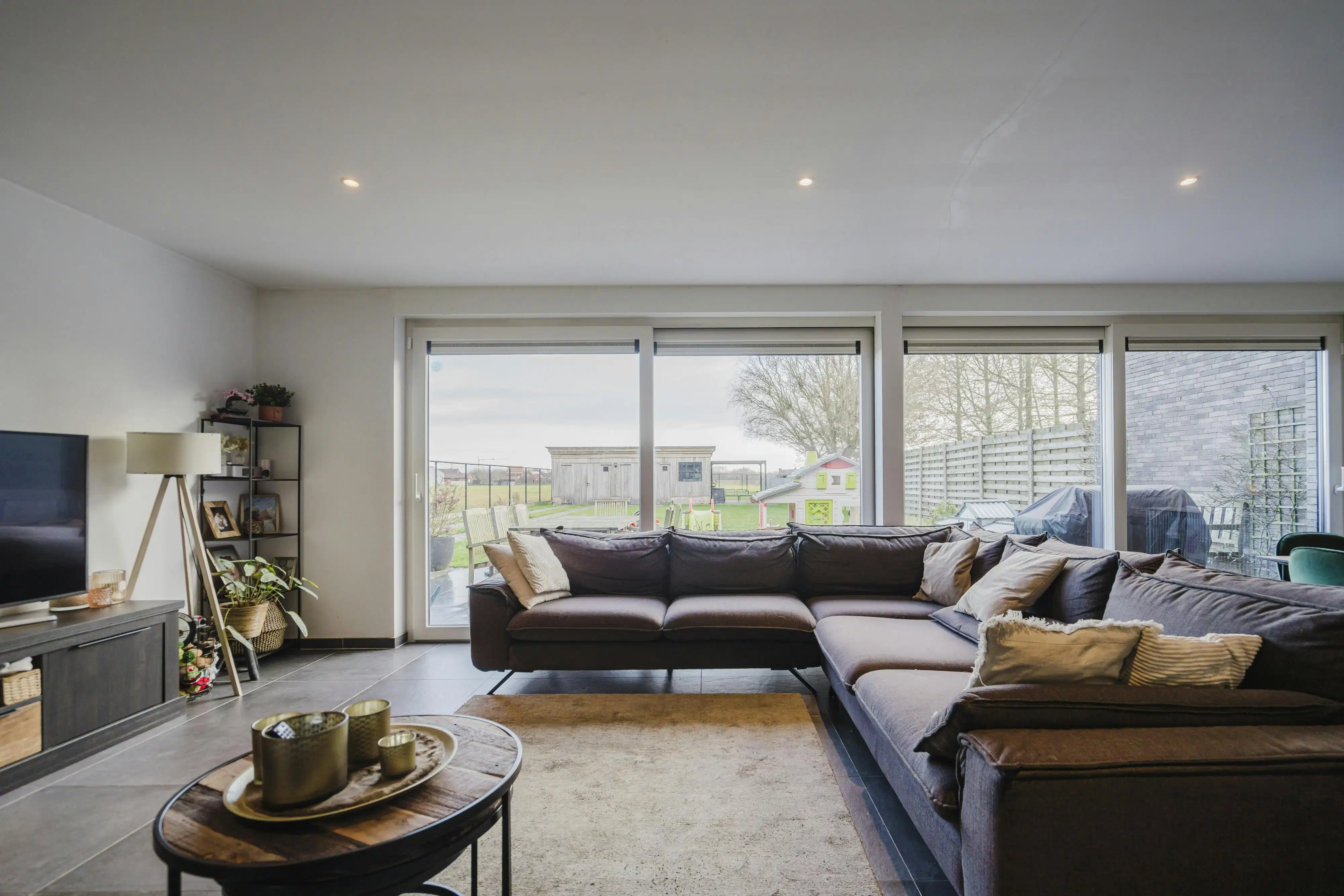 Recente nieuwbouwwoning op 1103m² te koop in Moorsele! foto 3