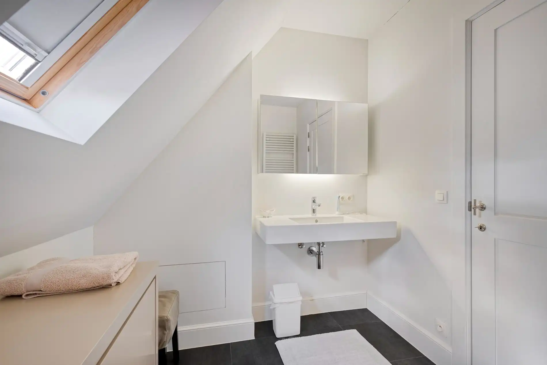 Luxueuze en stijlvolle villa in Engelse Cottage stijl met verwarmd zwembad gelegen in het Zoute. foto 40