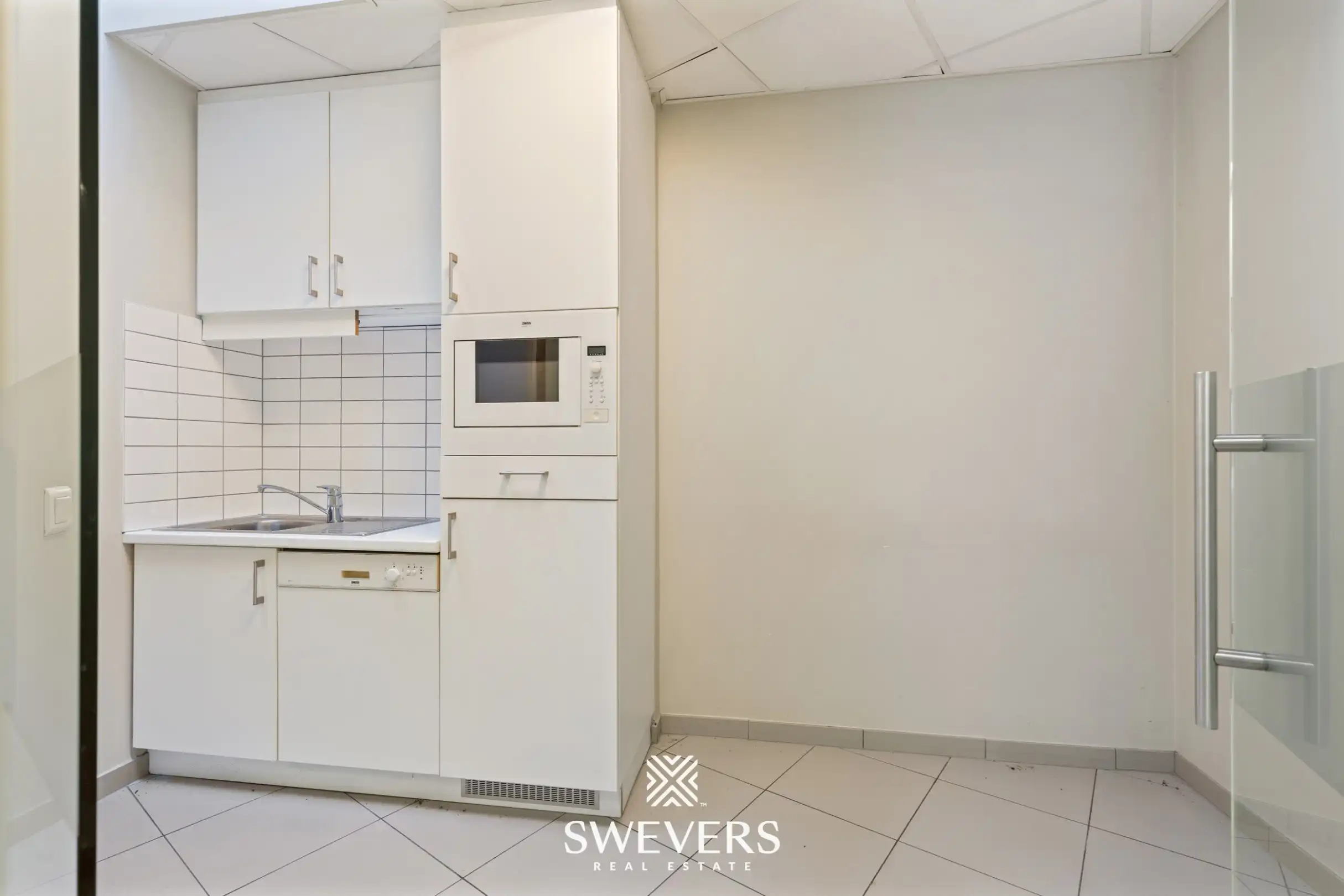 Kantoorruimte 333 m² met topzichtbaarheid aan de kleine ring, Hasselt foto 22