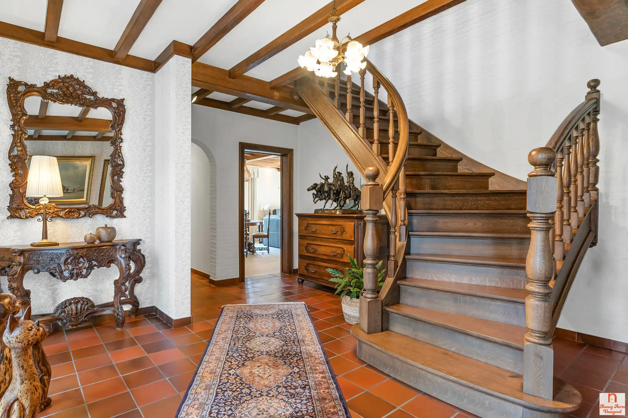 Ruime, luxueuze villa met overdekt zwembad en 1,8 ha natuur foto 22