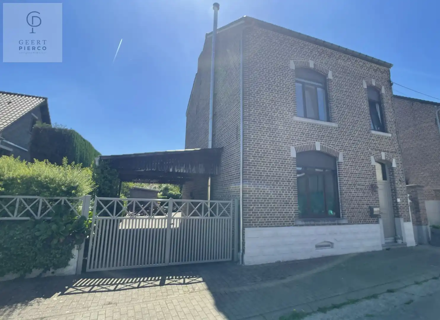 Charmewoning met dorpsgezicht foto 34