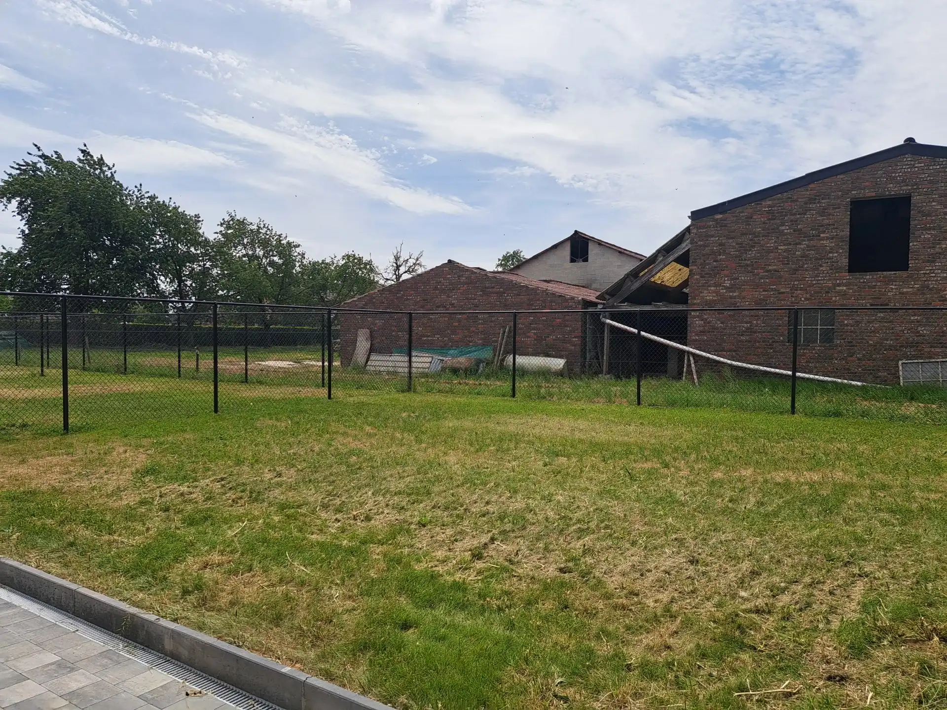 INSTAPKLARE NIEUWBOUWWONING MET 3 SLPK’S (LOT 8) IN MILLEN – RIEMST foto 3