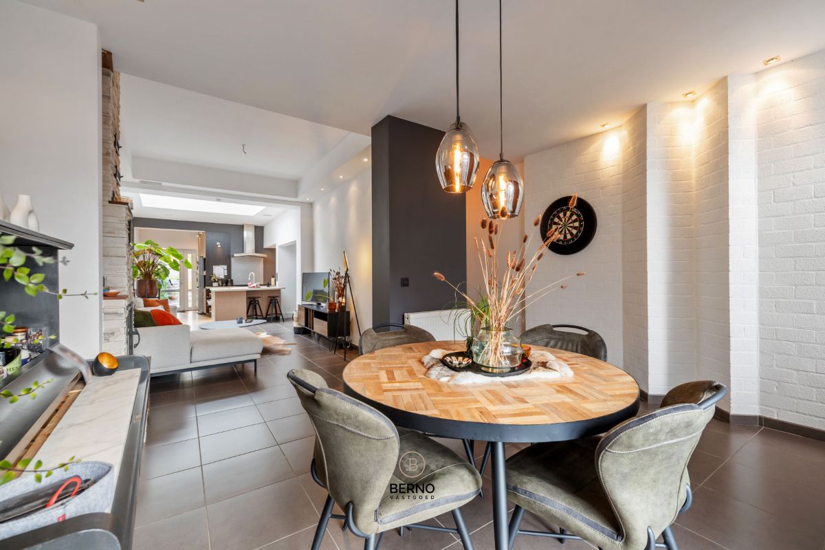 Charmante rijwoning met stadstuin nabij centrum. foto 4