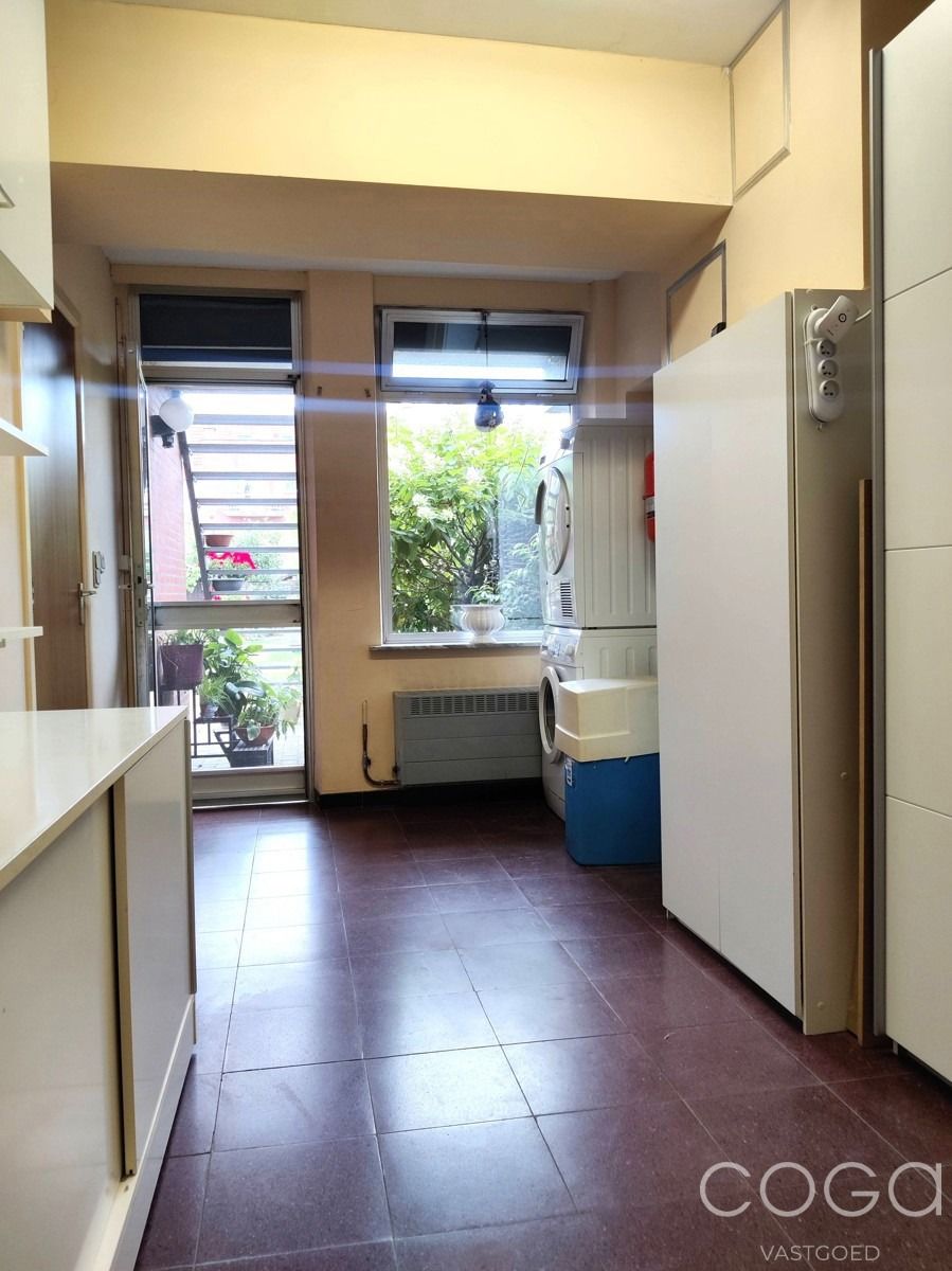 Woning met 4 slaapkamers, garage en tuin foto 23