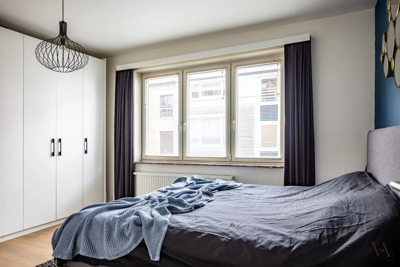 Volledig gerenoveerde woning met koer en dakterras in rustig straatje in Leuven foto 7