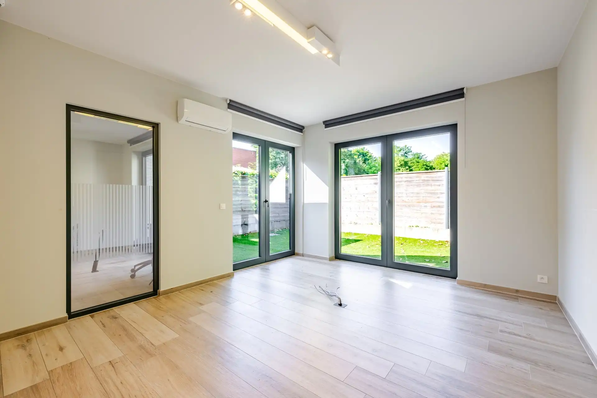 Zeer gunstig gelegen kantoorruimte centrum Heusden. foto 11