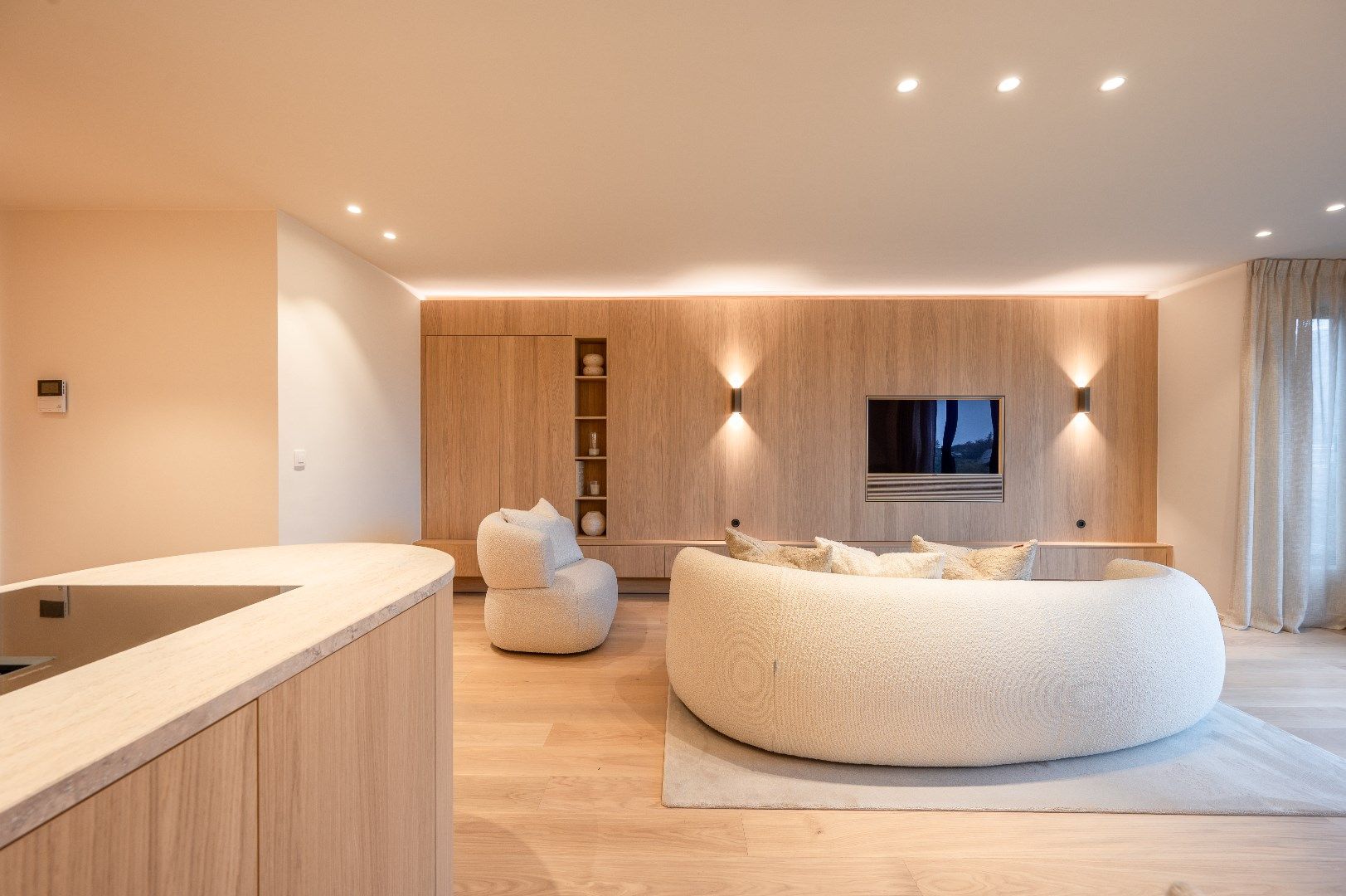 Gerenoveerd appartement met 3 slaapkamers op een zeer centrale locatie in Knokke foto 10