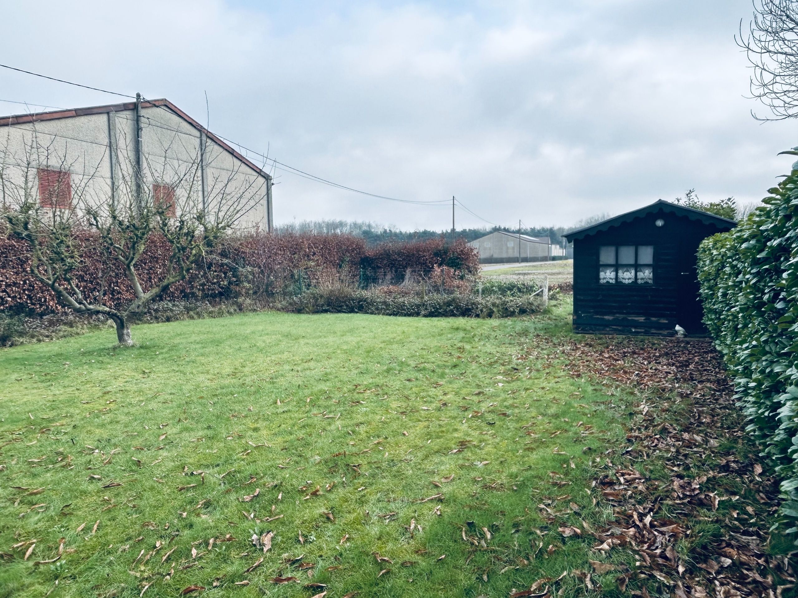 Gelijkvloerse woning met 2 slaapkamers, garage en tuin foto 10