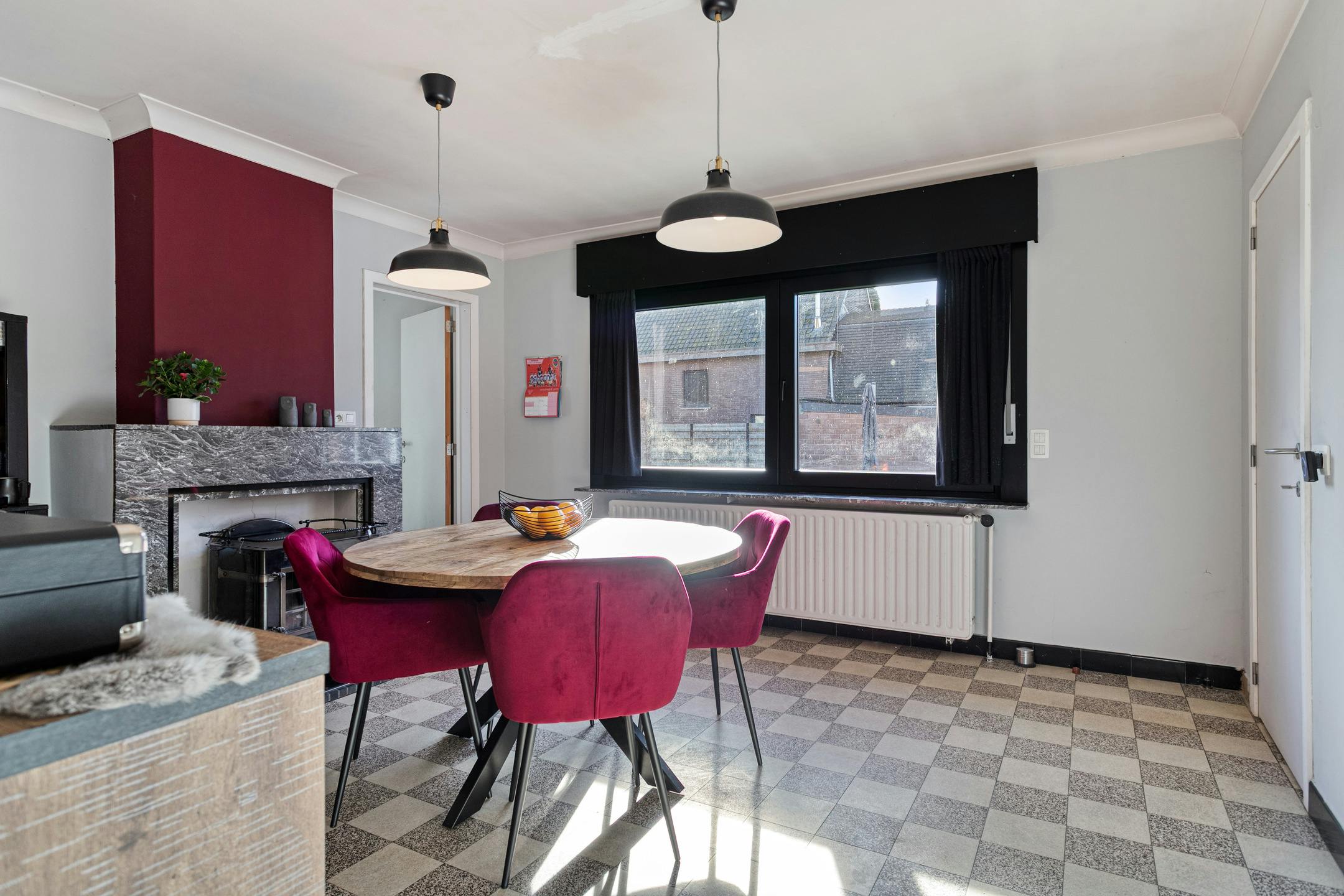 Huis met 4 slaapkamers, garage en zonnige tuin in Landegem foto 6