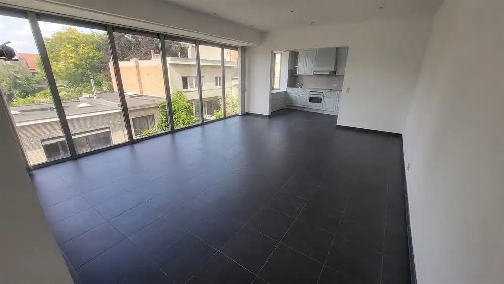 2 slaapkamer appartement  te Borgerhout  foto {{pictureIndex}}