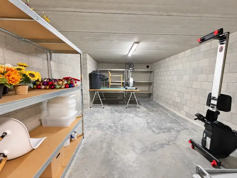 Luxueus designappartement met zuidterras, carport en ruime kelder foto 16