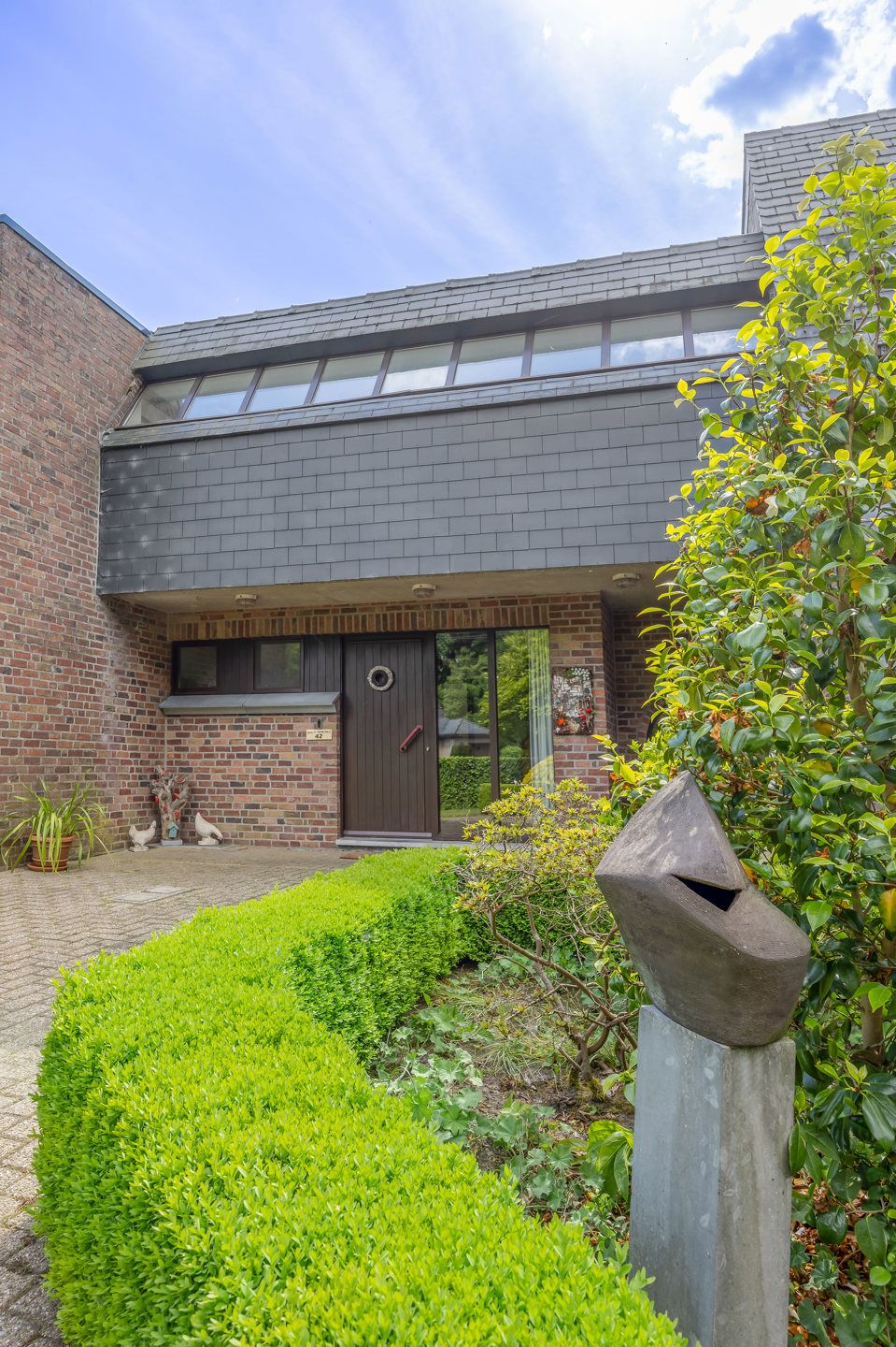 Architecturale gezinswoning met atelier en weids uitzicht foto 5