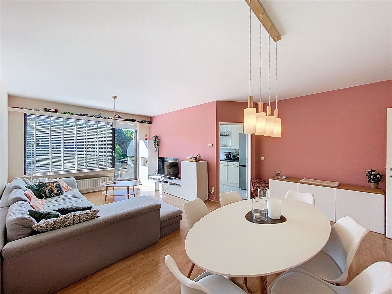 Rustig gelegen appartement te Maria-ter-Heide foto 2