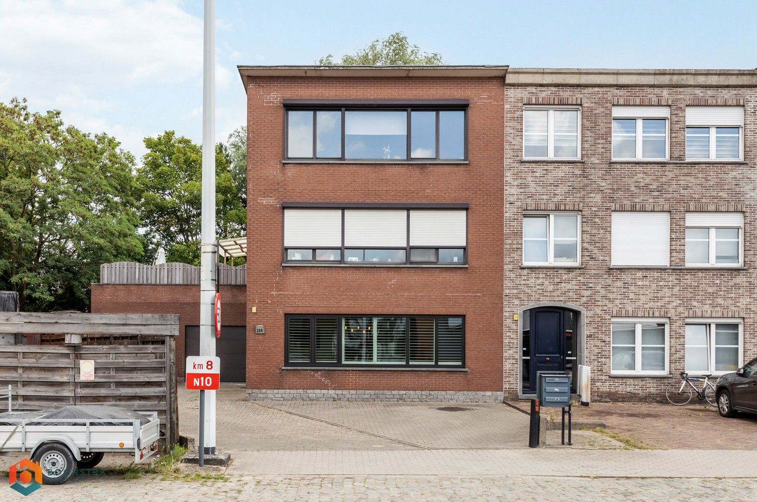 Gelijkvloers app. met 2 slpkrs, ruime tuin en garage foto 22