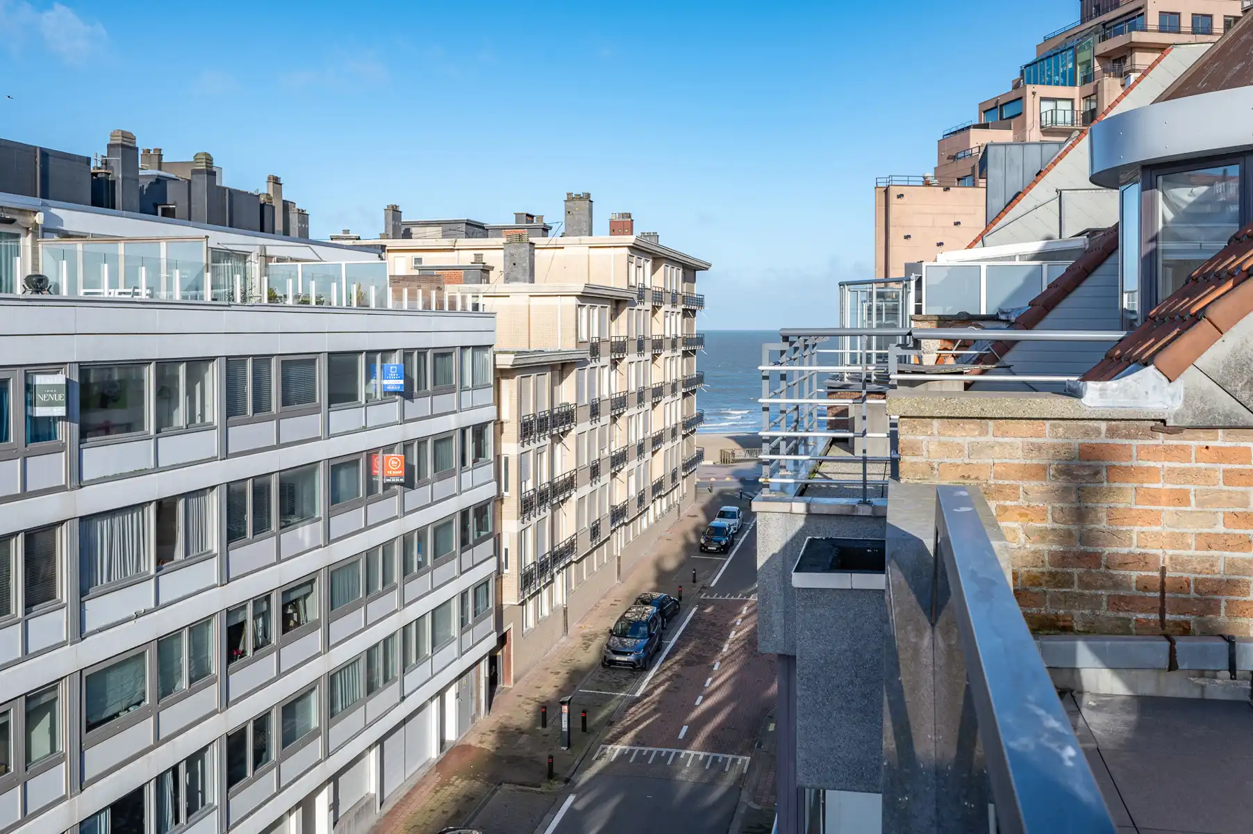 Gerenoveerde penthouse op enkele stappen van het strand foto 2