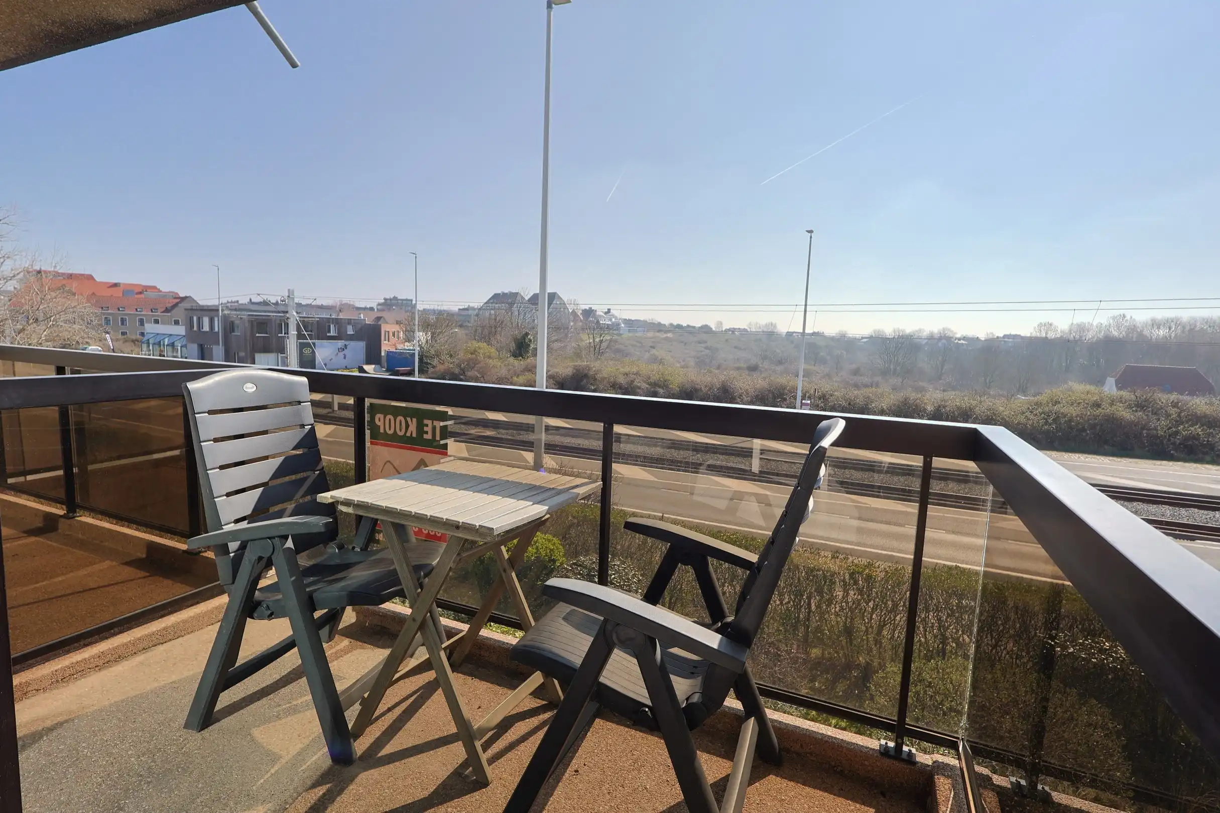 Zonnige studio op wandelafstand van de zee in Oostduinkerke foto 13