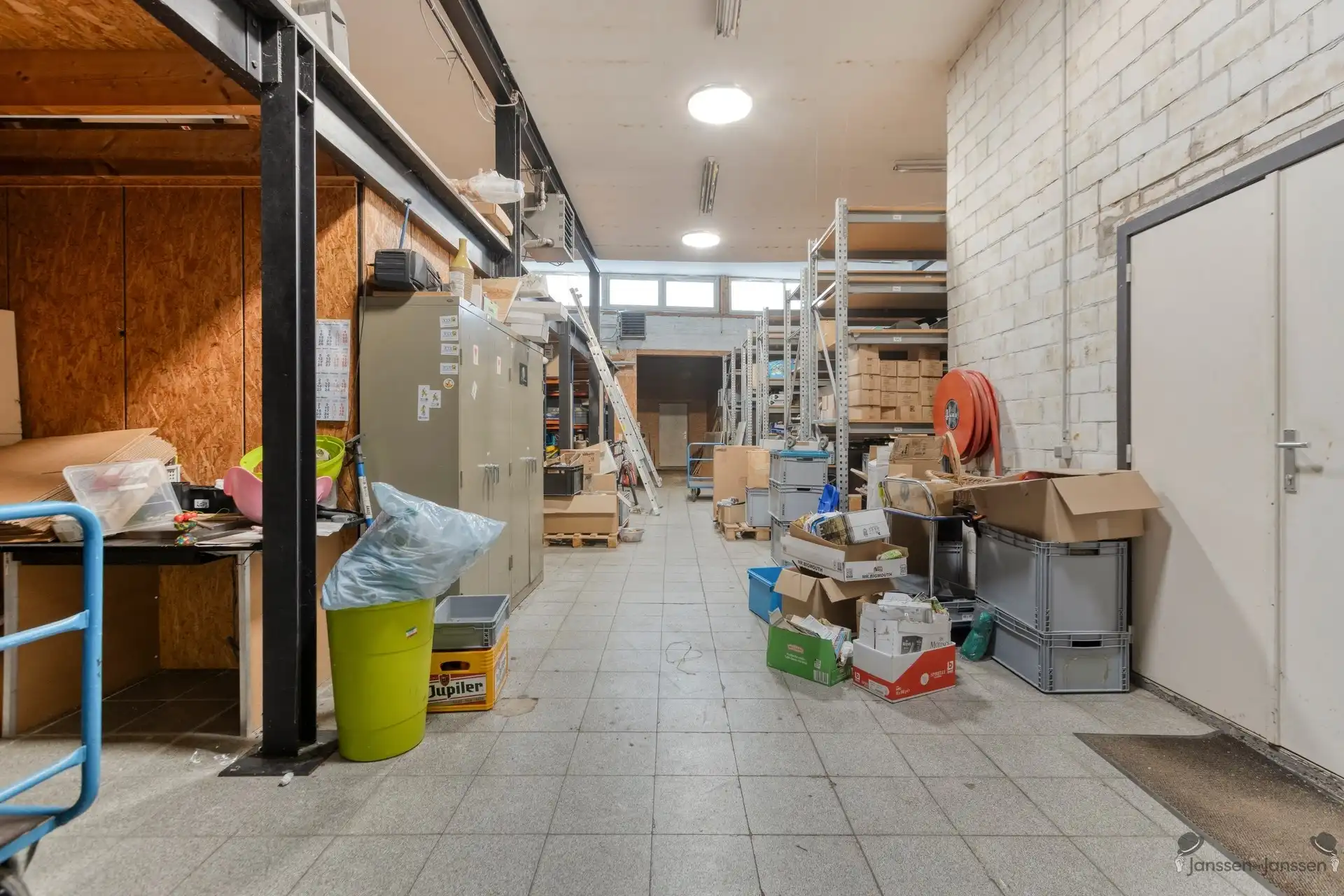 Commercieel handelspand op toplocatie in Hasselt foto 6