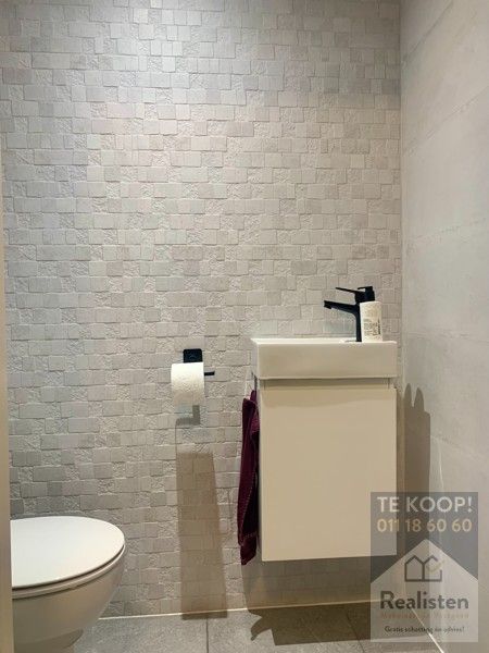 Gerenoveerd appartement met centrale ligging èn 2 slaapkamers foto 10