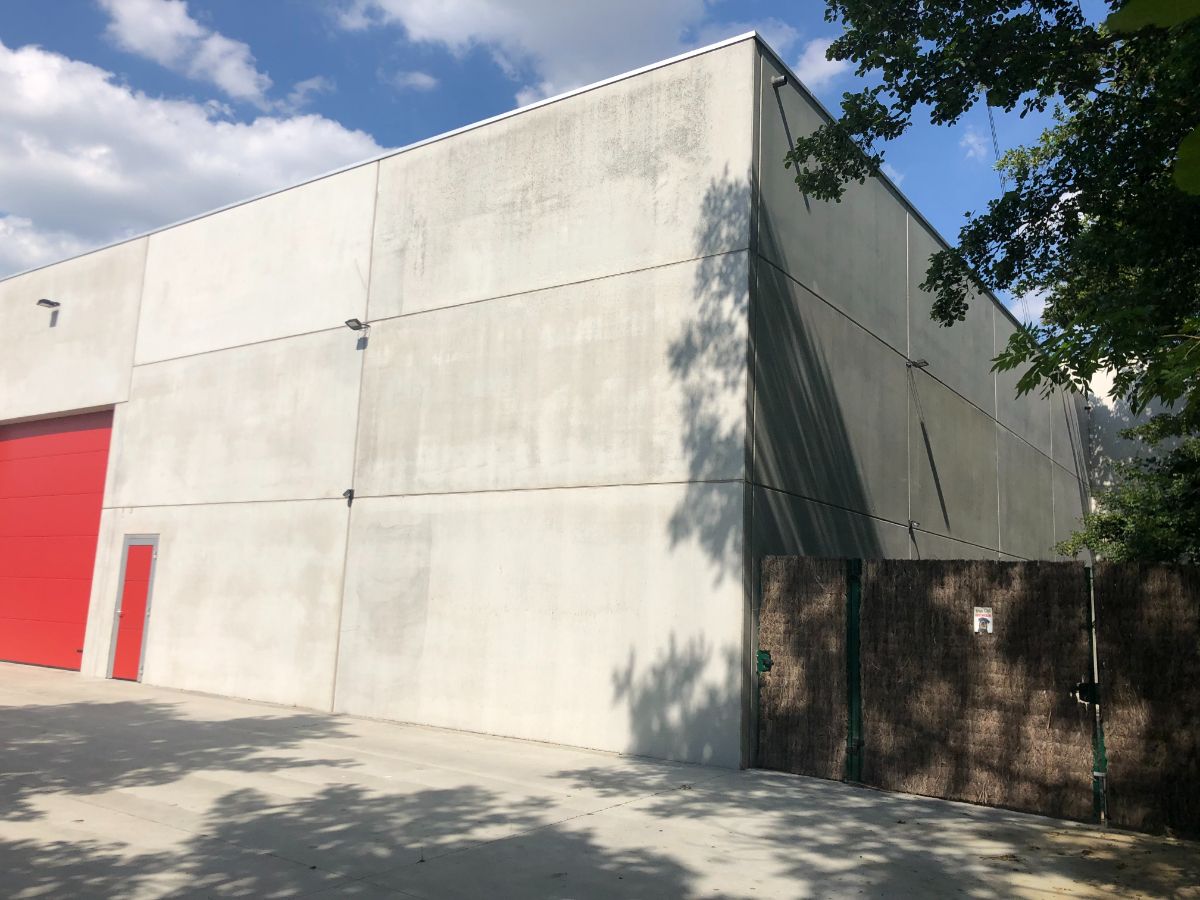 BEDRIJFSGEBOUW / STOCKAGERUIMTE foto 6