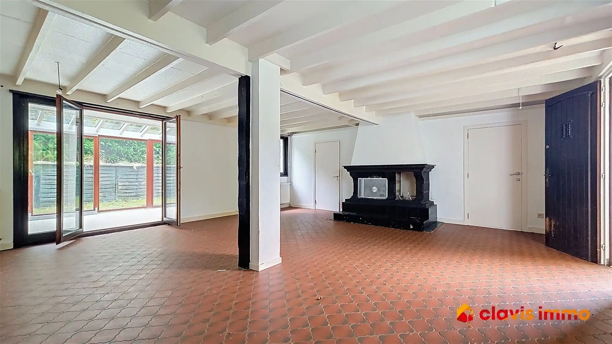 Te renoveren villa in een felbegeerde buurt foto 4