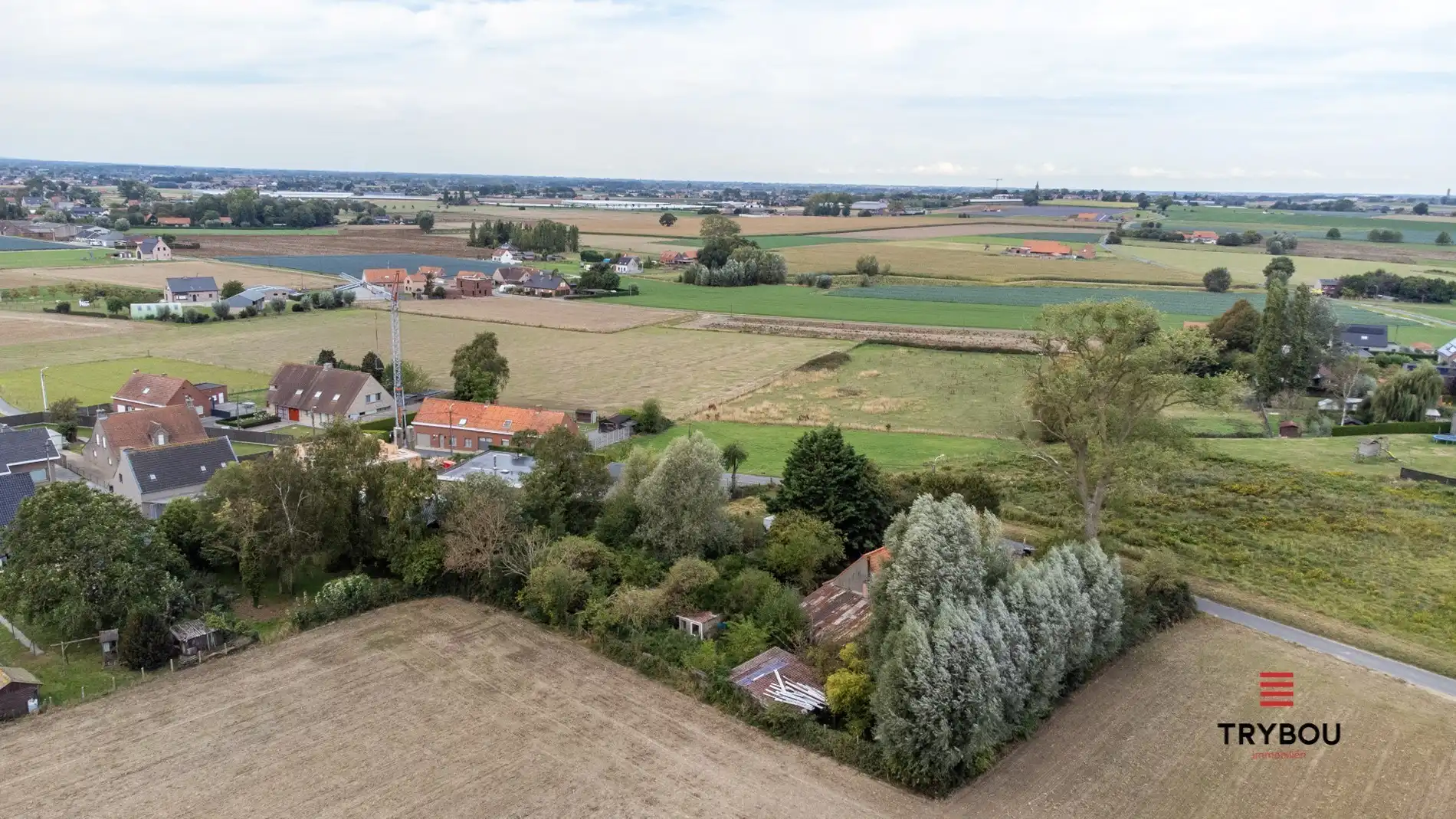 Landelijk gelegen woning met panoramische vergezichten op 2674m² foto 4