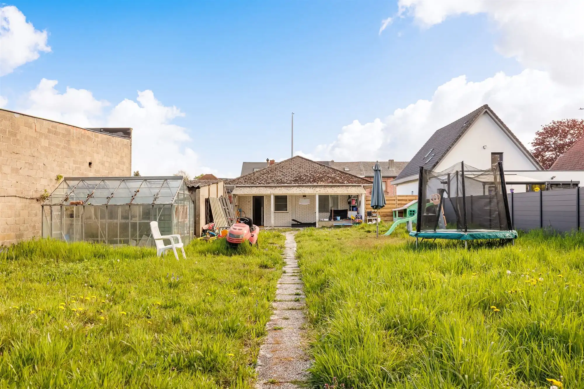 Open bebouwing op perceel van negen are in Muizen  foto 16