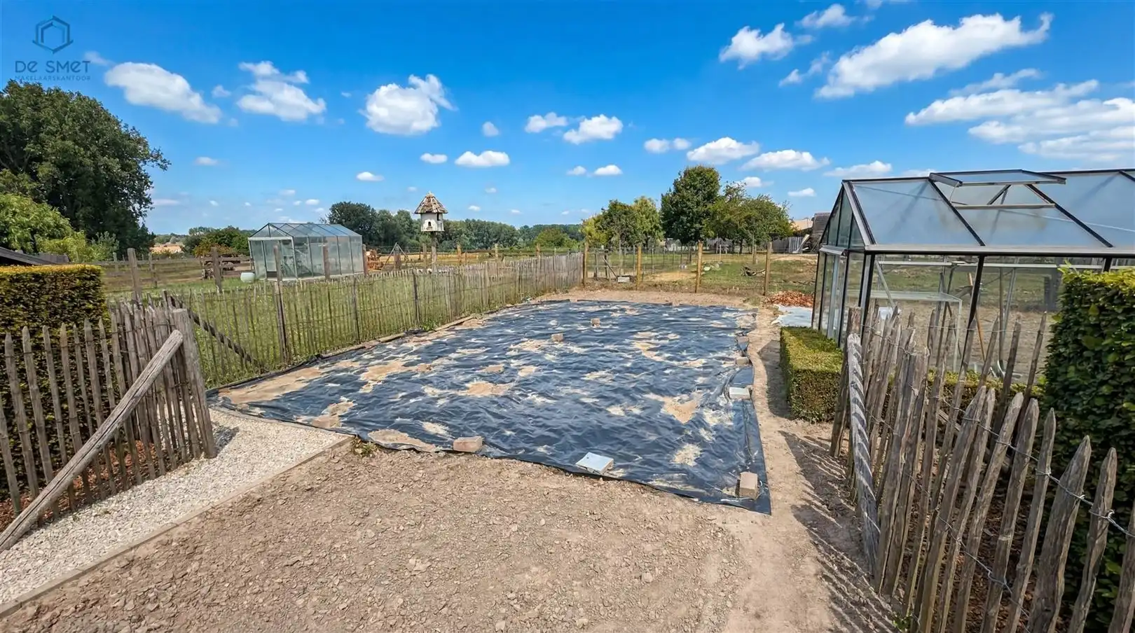 Instapklare woning met 3 slaapkamers, prachtige tuin, 2 garages en tal van mogelijkheden in Lierde foto 9