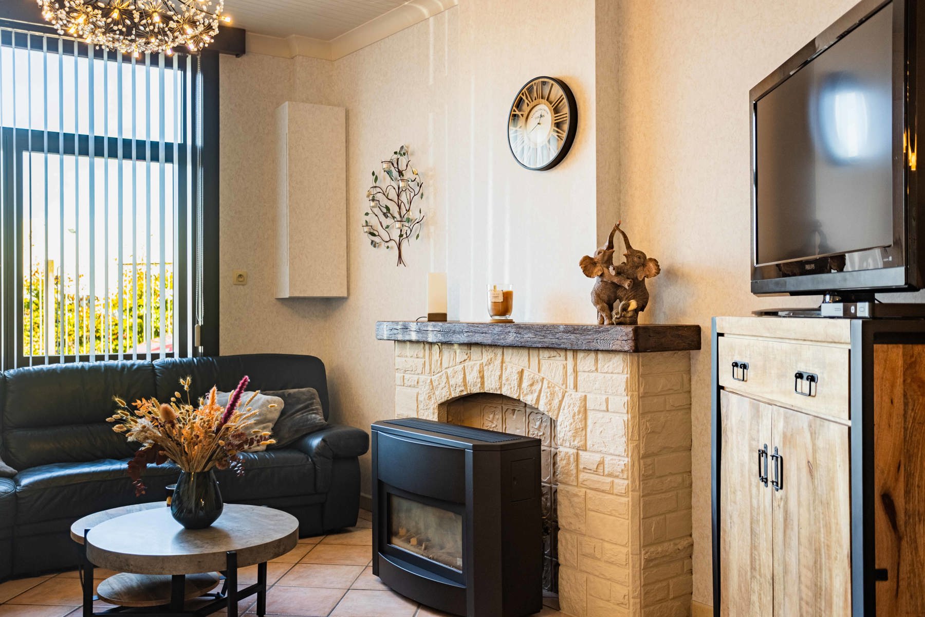 Charmante gezinswoning met 4SLPK en tuin foto 5