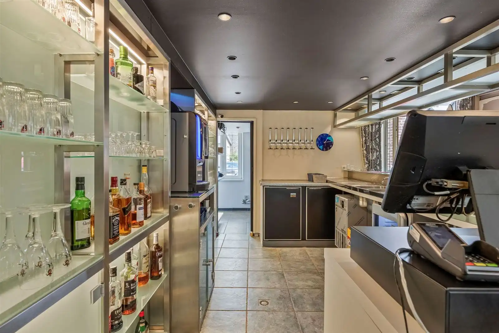 Ruime opbrengsteigendom te koop in Durbuy foto 5