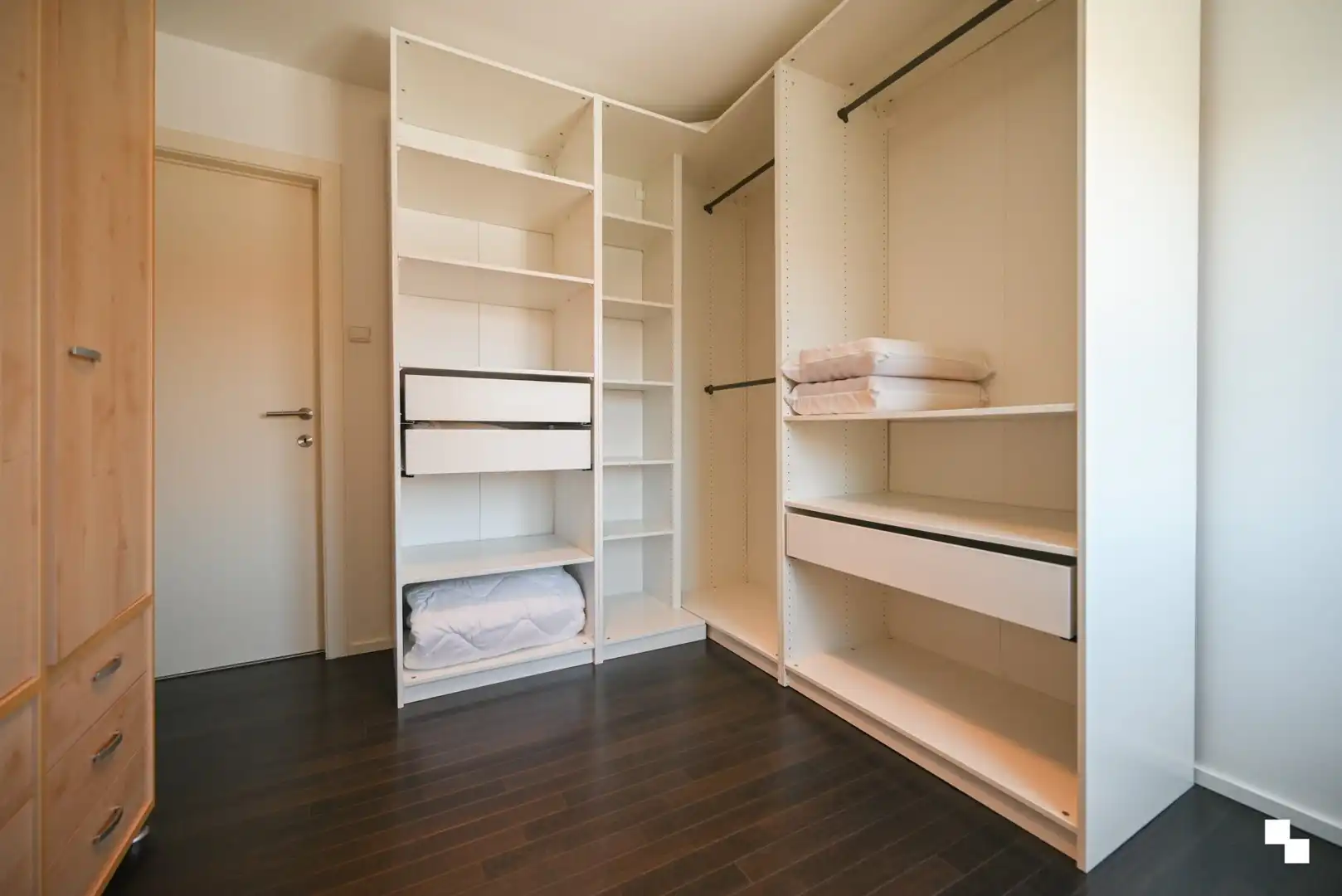 Zeer verzorgde eengezinswoning met drie slaapkamers en garage foto 29